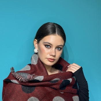 Φουλάρι:FLR120